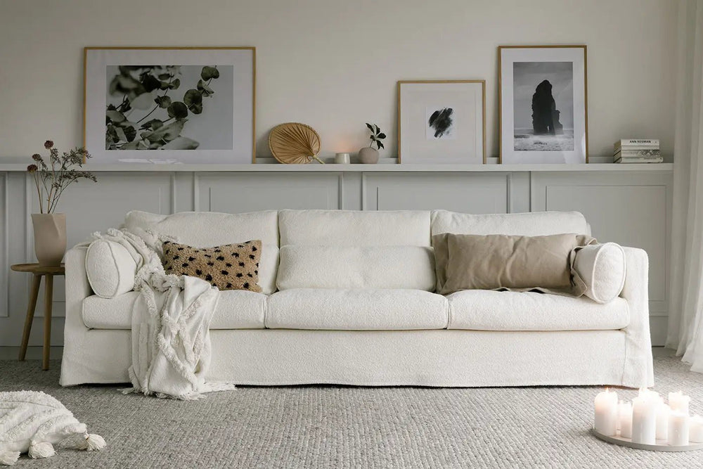 Sits sofa deals