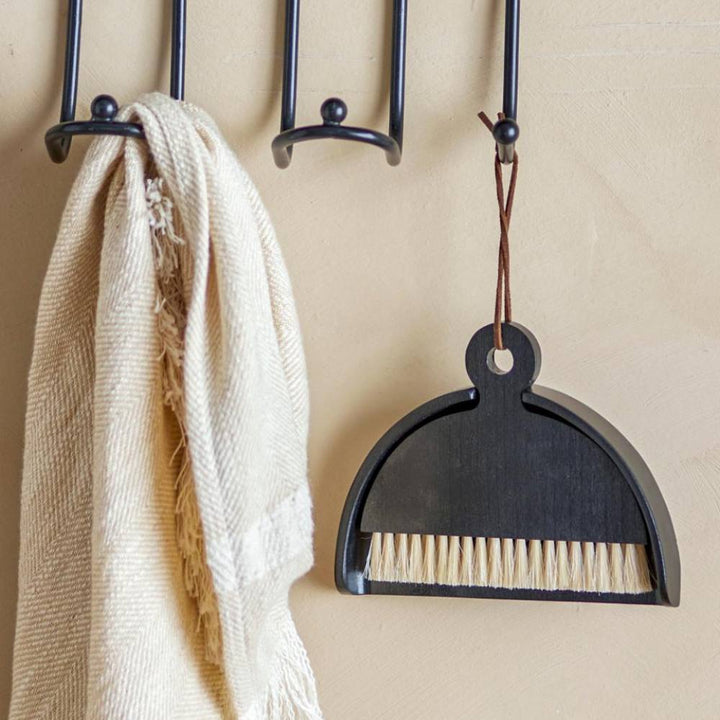 black dustpan brush