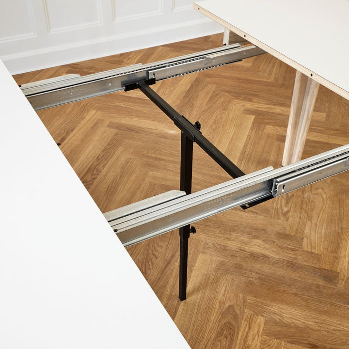 SKOVBY Dining Table #112 Podfurniture