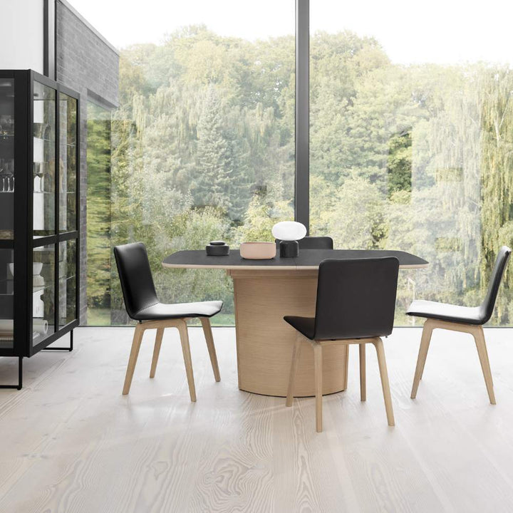 Skovby #116 Dining Table Podfurniture