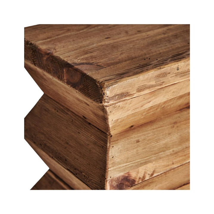 angle pedestal