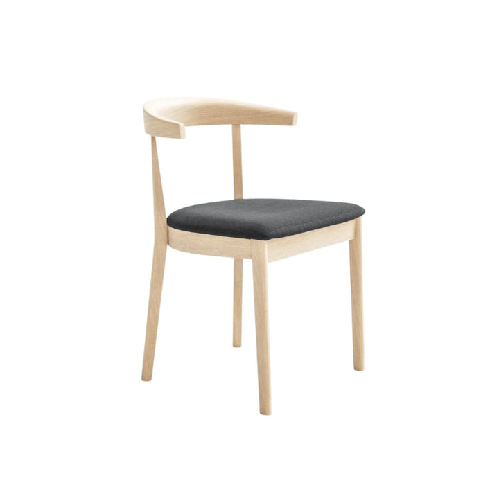 skovby 52 dining chair in oak from pod furniture, douglas, cork. 