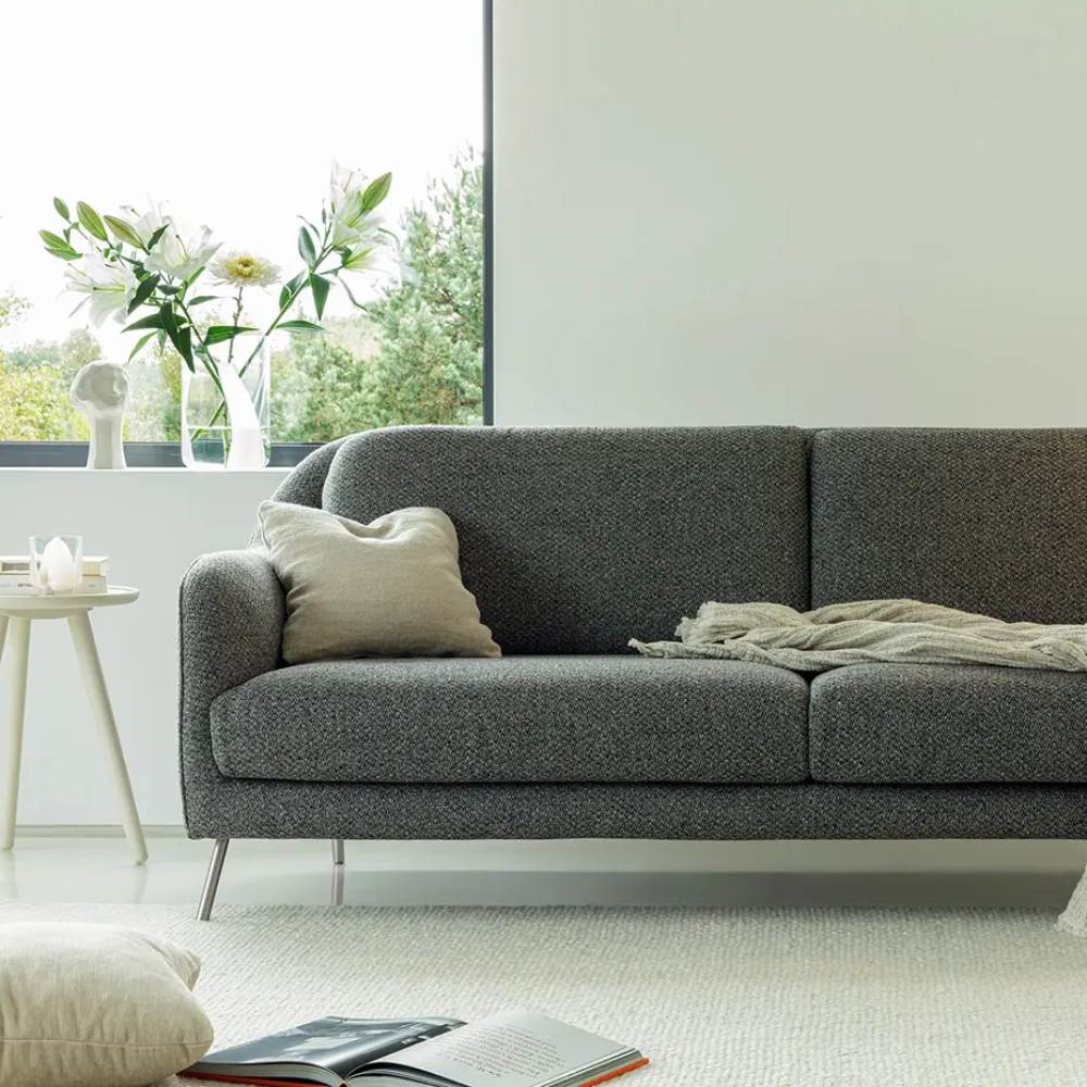 Karin Armchair Sits